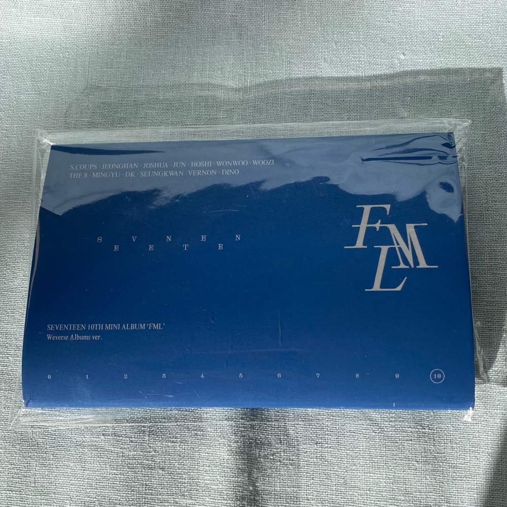 NEW VERNON SEVENTEEN FML 10th Mini Album Weverse Albums Ver. Complete w/PCs - Picture 3 of 7